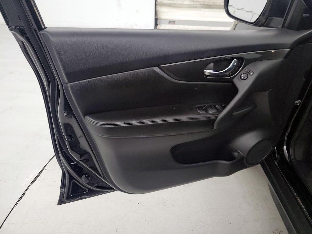 used 2018 Nissan Rogue car, priced at $17,998