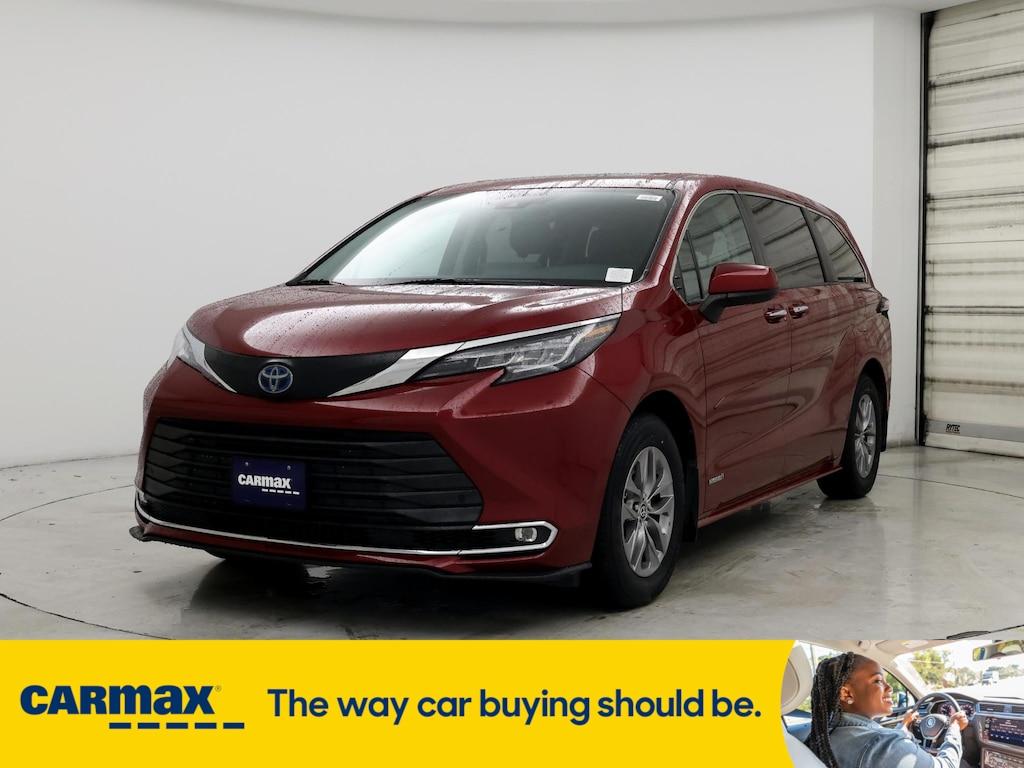 used 2021 Toyota Sienna car, priced at $38,998