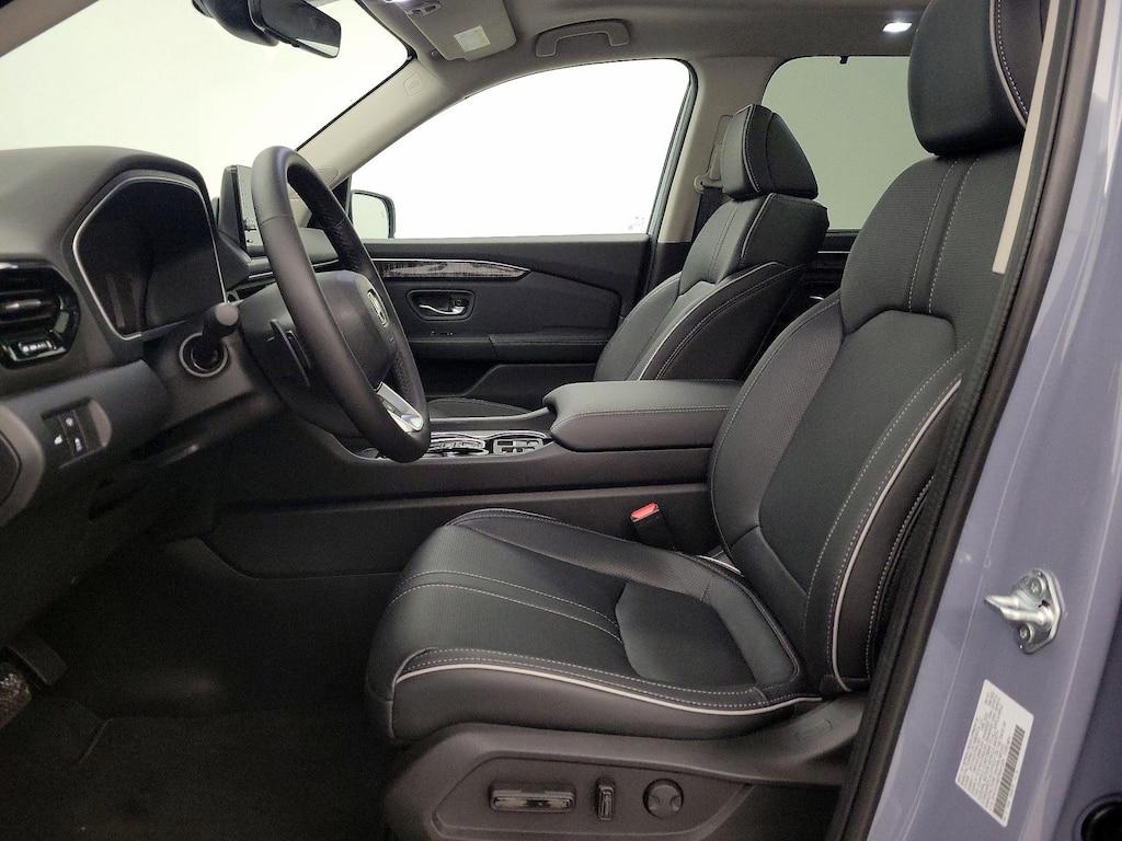 used 2023 Honda Pilot car, priced at $50,998
