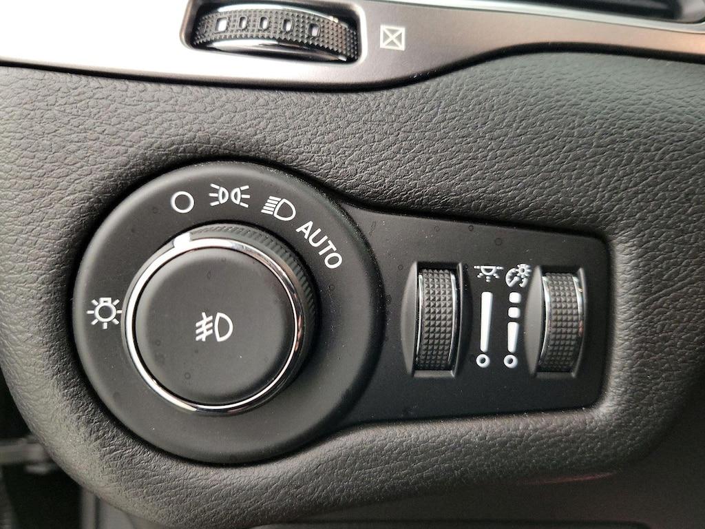 used 2020 Jeep Cherokee car, priced at $19,998