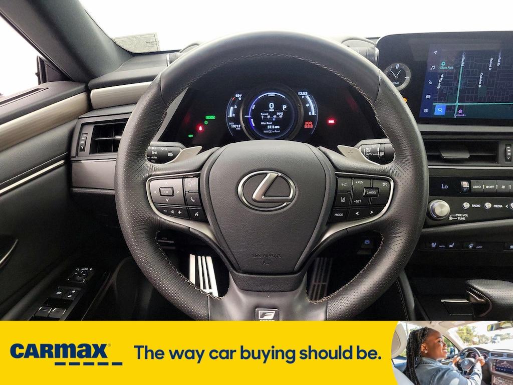 used 2023 Lexus ES 300h car, priced at $41,998