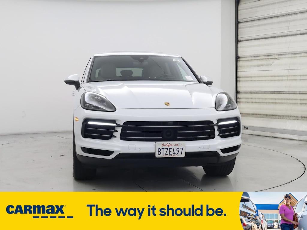 used 2021 Porsche Cayenne car, priced at $53,998