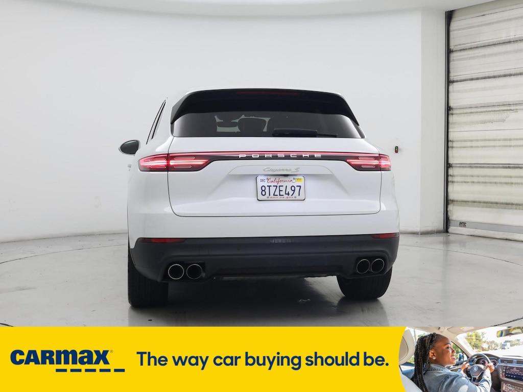 used 2021 Porsche Cayenne car, priced at $53,998