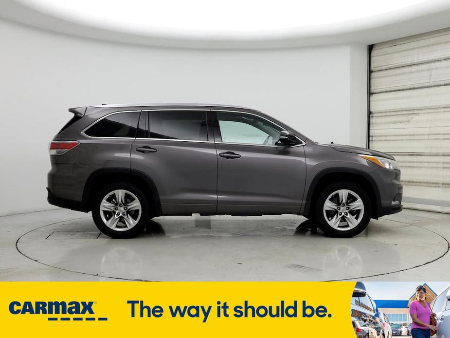 used 2015 Toyota Highlander car, priced at $24,998