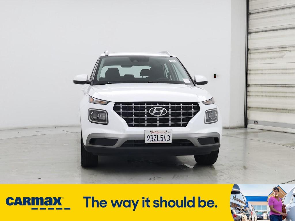 used 2022 Hyundai Venue car, priced at $20,998