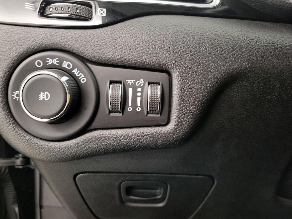 used 2019 Jeep Cherokee car, priced at $16,998