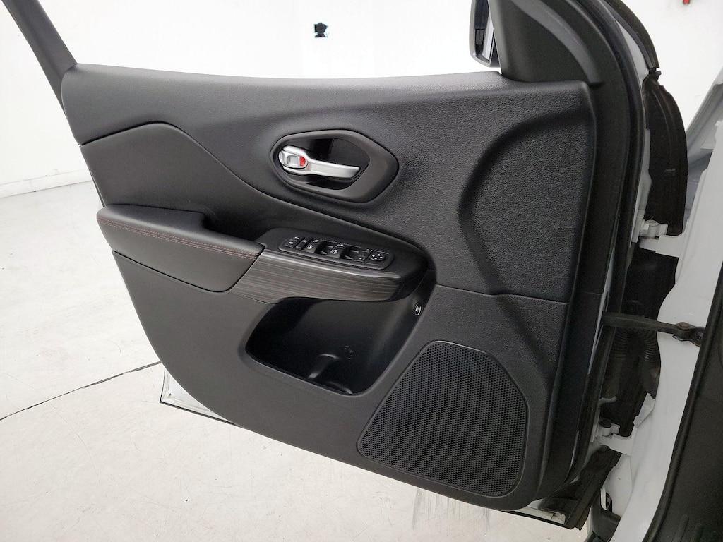 used 2014 Jeep Cherokee car, priced at $14,599