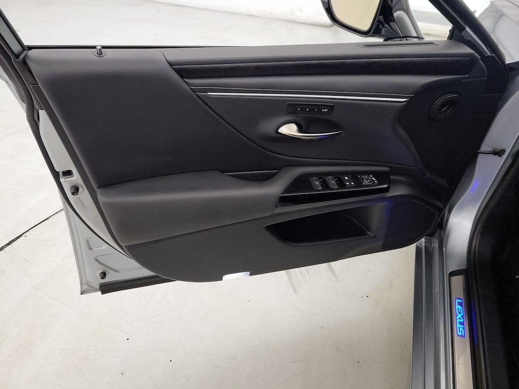 used 2024 Lexus ES 300h car, priced at $45,998