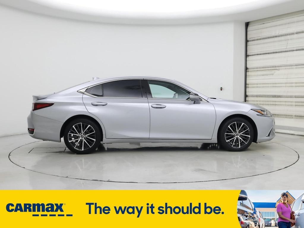 used 2024 Lexus ES 300h car, priced at $45,998