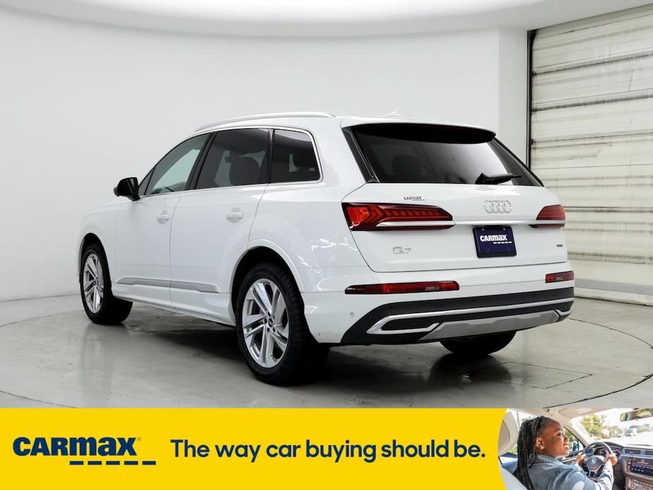 used 2023 Audi Q7 car, priced at $40,998