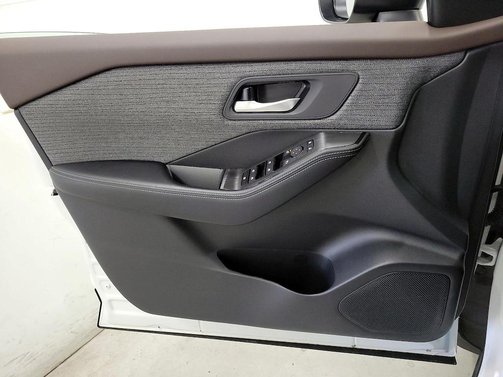 used 2023 Nissan Rogue car, priced at $25,998