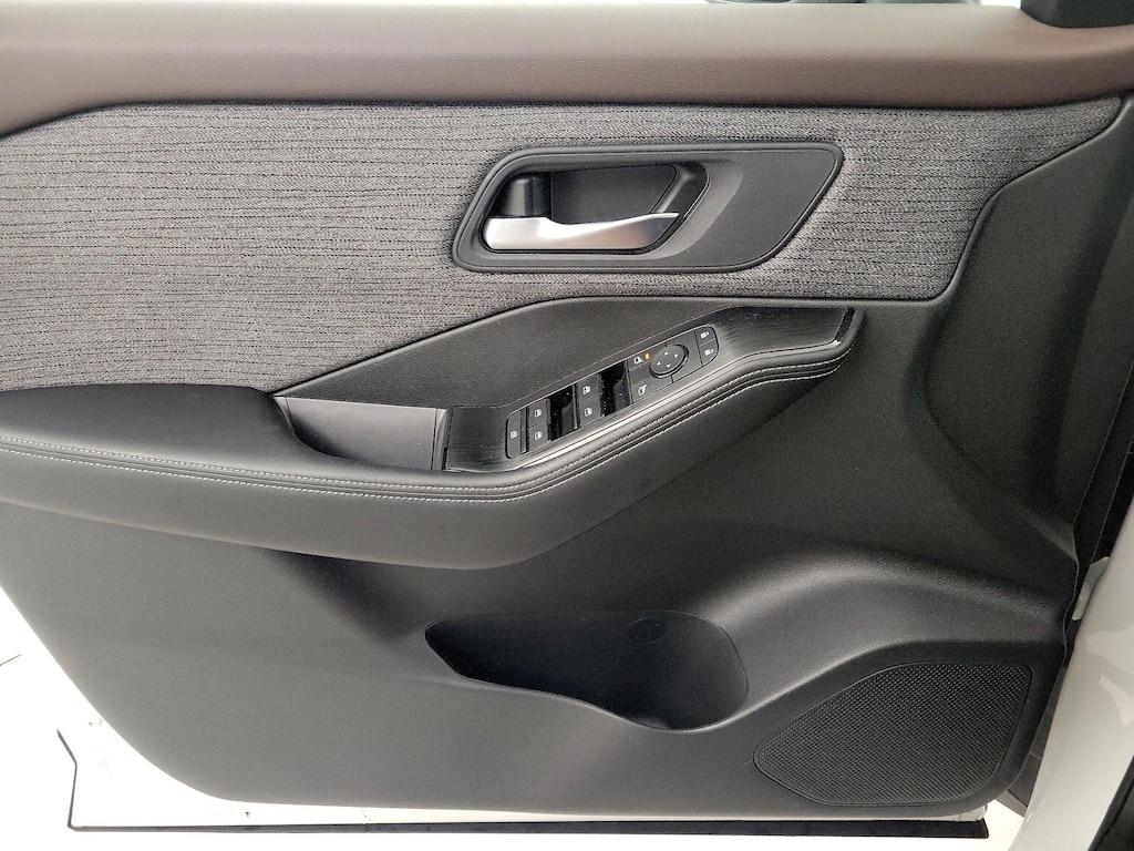 used 2022 Nissan Rogue car, priced at $23,998