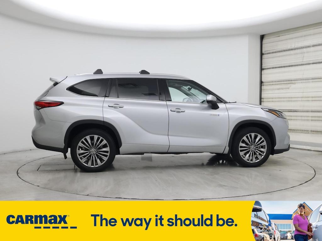 used 2021 Toyota Highlander Hybrid car, priced at $49,998