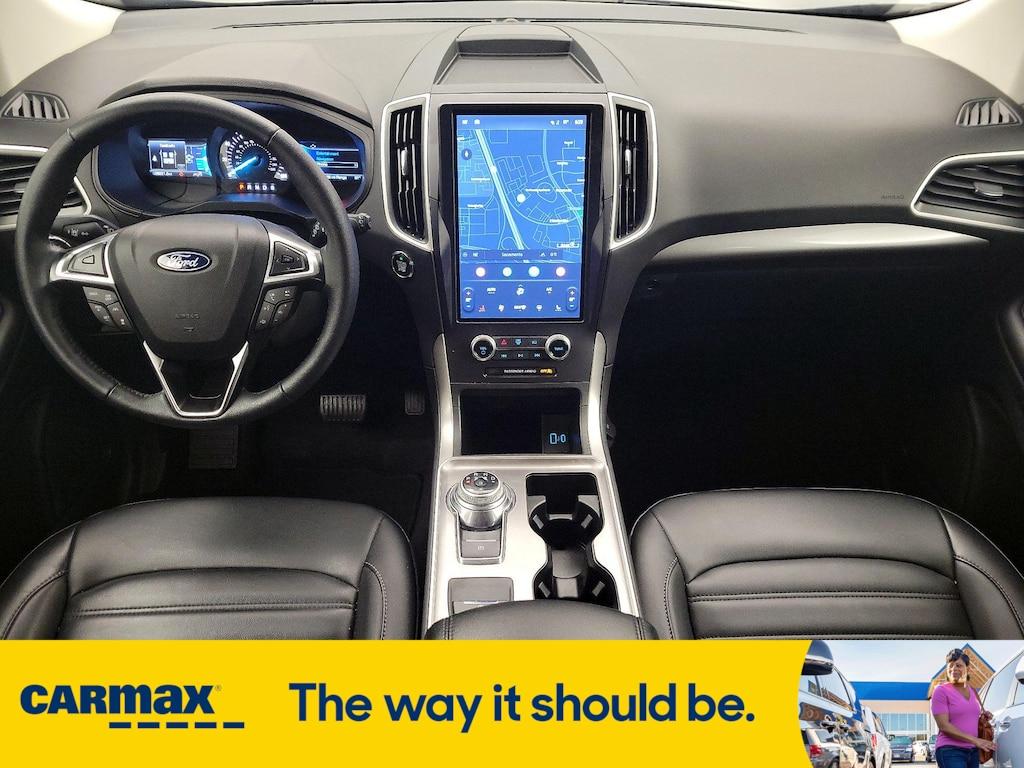 used 2024 Ford Edge car, priced at $27,998