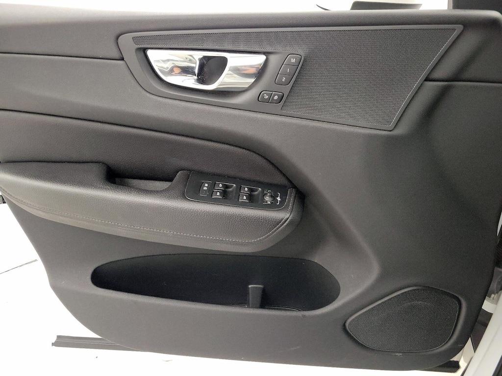 used 2019 Volvo XC60 car, priced at $26,998