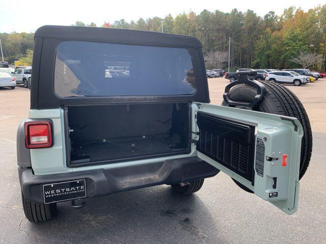 used 2023 Jeep Wrangler car, priced at $35,002