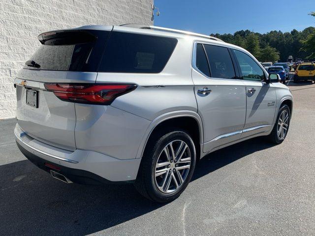 used 2022 Chevrolet Traverse car, priced at $37,013