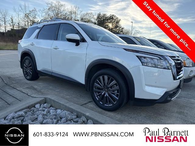 used 2023 Nissan Pathfinder car, priced at $35,252