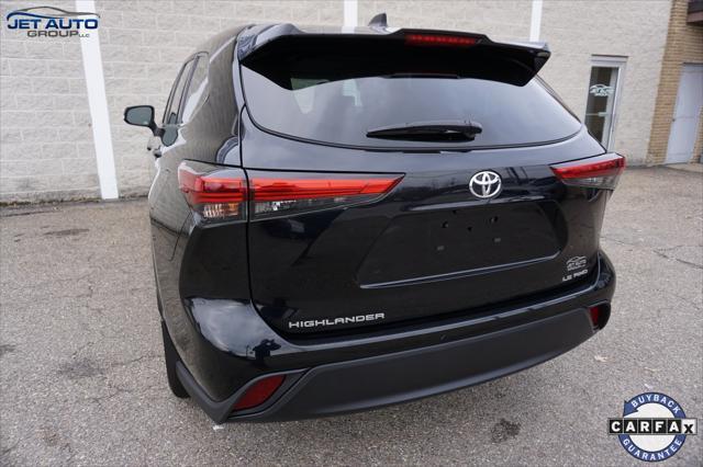 used 2022 Toyota Highlander car, priced at $29,477