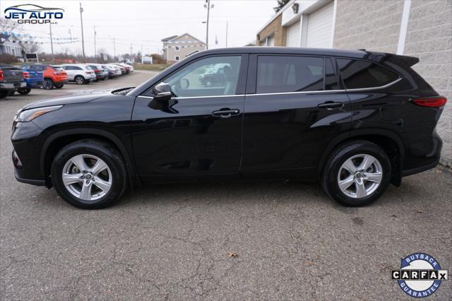 used 2022 Toyota Highlander car, priced at $29,477