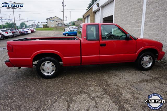 used 2003 GMC Sonoma car, priced at $10,977