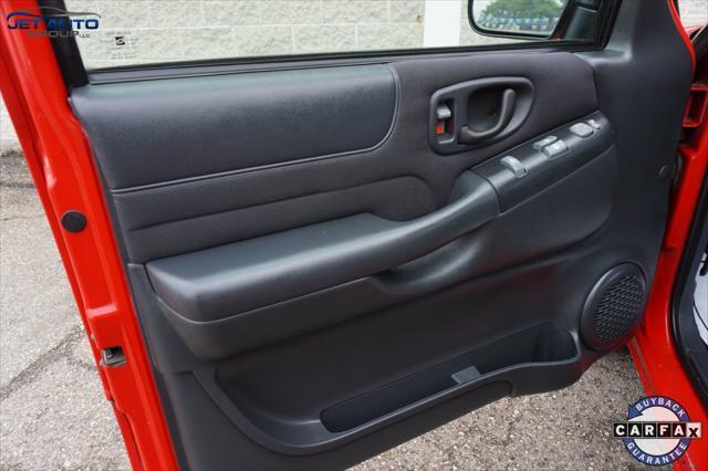 used 2003 GMC Sonoma car, priced at $10,977