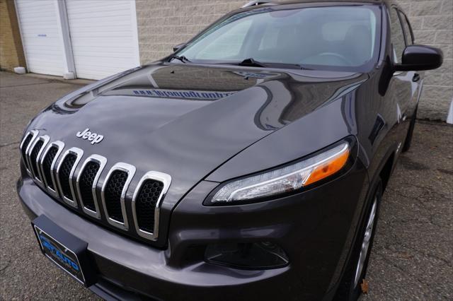 used 2017 Jeep Cherokee car, priced at $12,477