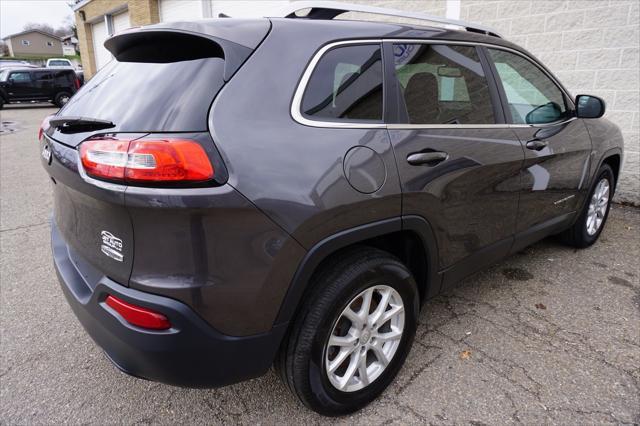 used 2017 Jeep Cherokee car, priced at $12,477