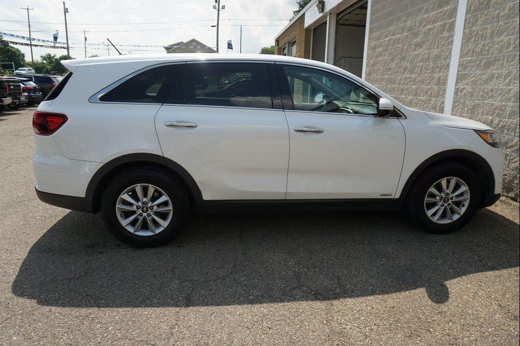 used 2019 Kia Sorento car, priced at $16,977