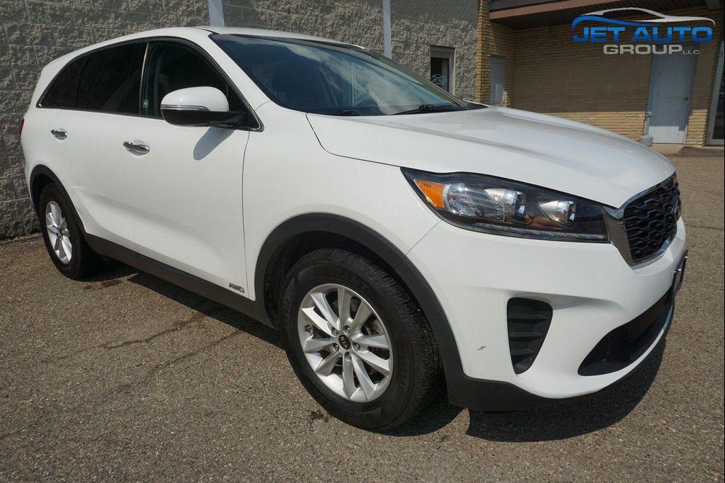 used 2019 Kia Sorento car, priced at $16,977