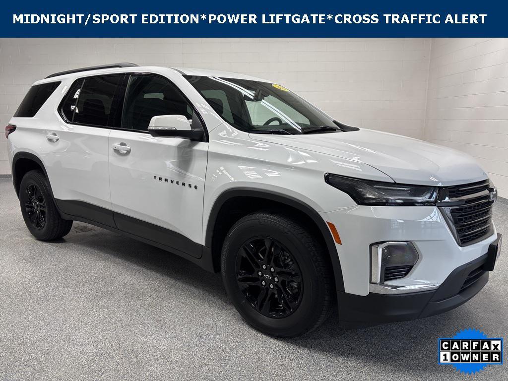 used 2023 Chevrolet Traverse car, priced at $32,999