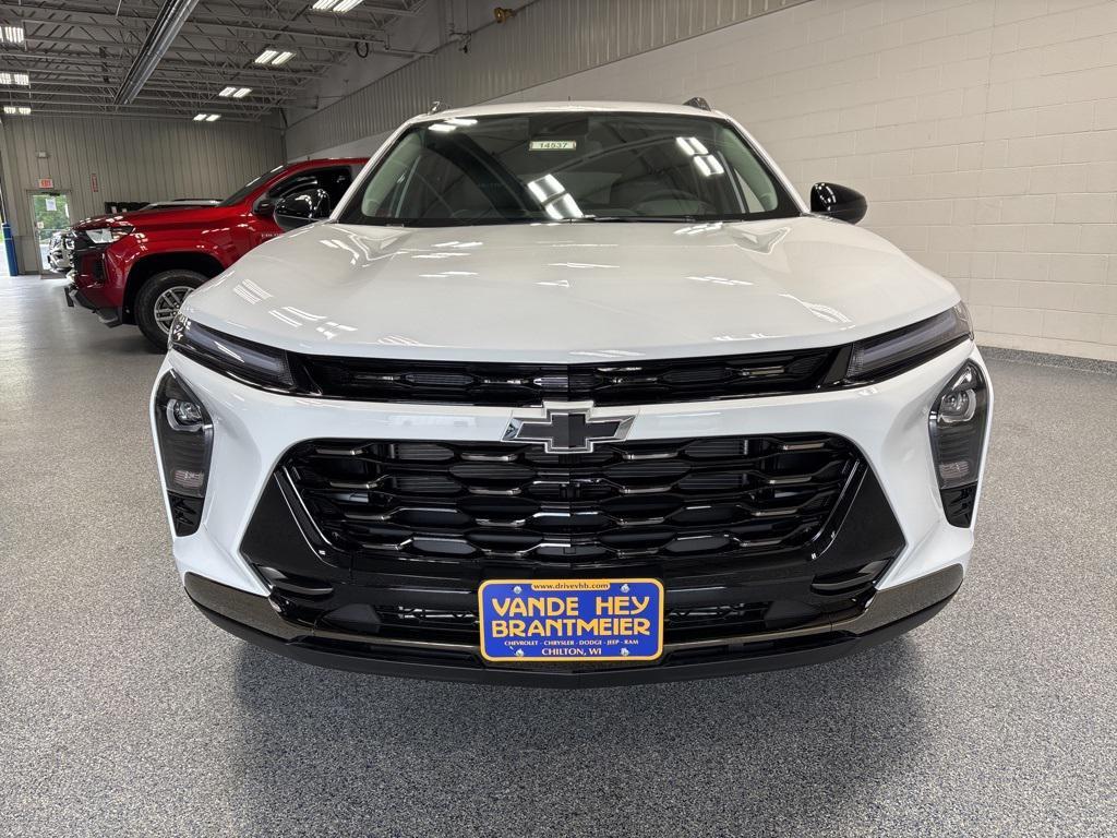 new 2025 Chevrolet Trax car, priced at $24,990