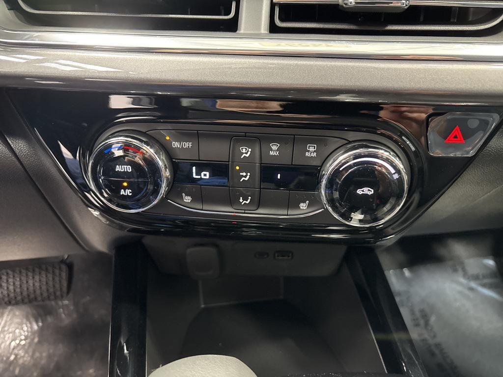 new 2025 Chevrolet Trax car, priced at $24,990