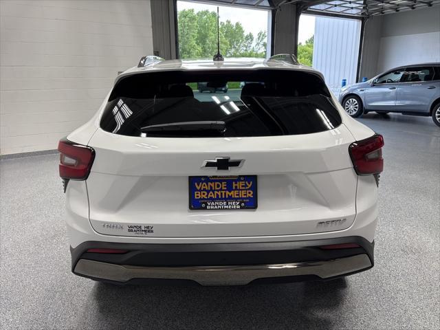 new 2025 Chevrolet Trax car, priced at $26,190