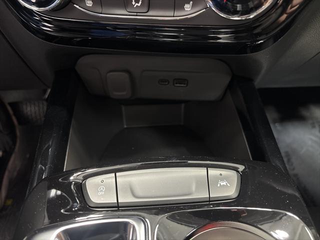 new 2025 Chevrolet Trax car, priced at $26,190