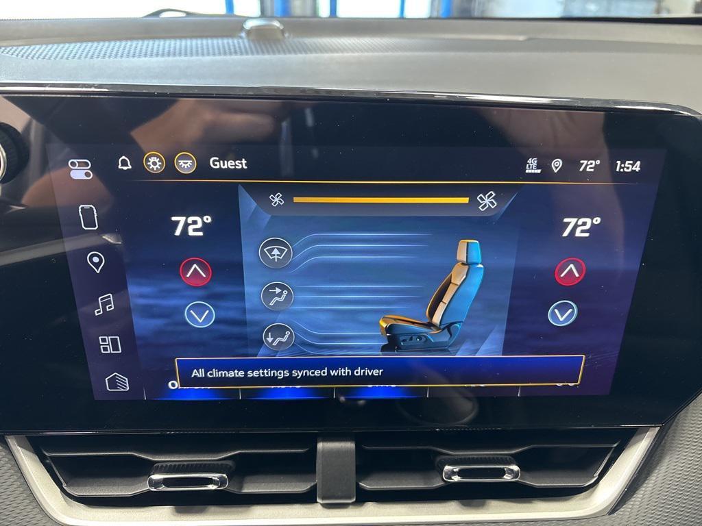 new 2026 Chevrolet Equinox car, priced at $32,795