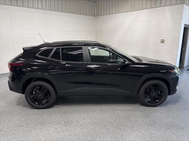 new 2025 Chevrolet Trax car, priced at $26,585