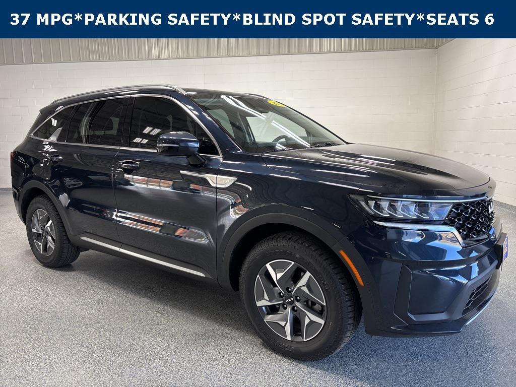 used 2022 Kia Sorento Hybrid car, priced at $22,349