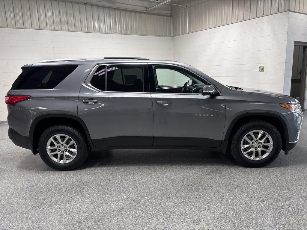 used 2018 Chevrolet Traverse car, priced at $17,699