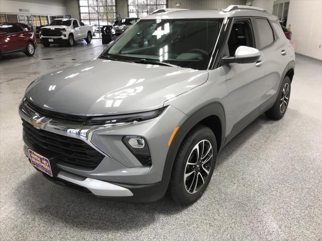 new 2025 Chevrolet TrailBlazer car, priced at $27,985