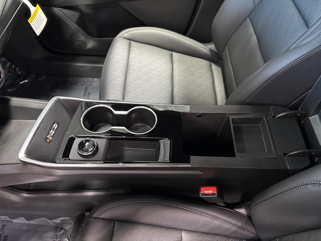 new 2026 Chevrolet Equinox car, priced at $34,545