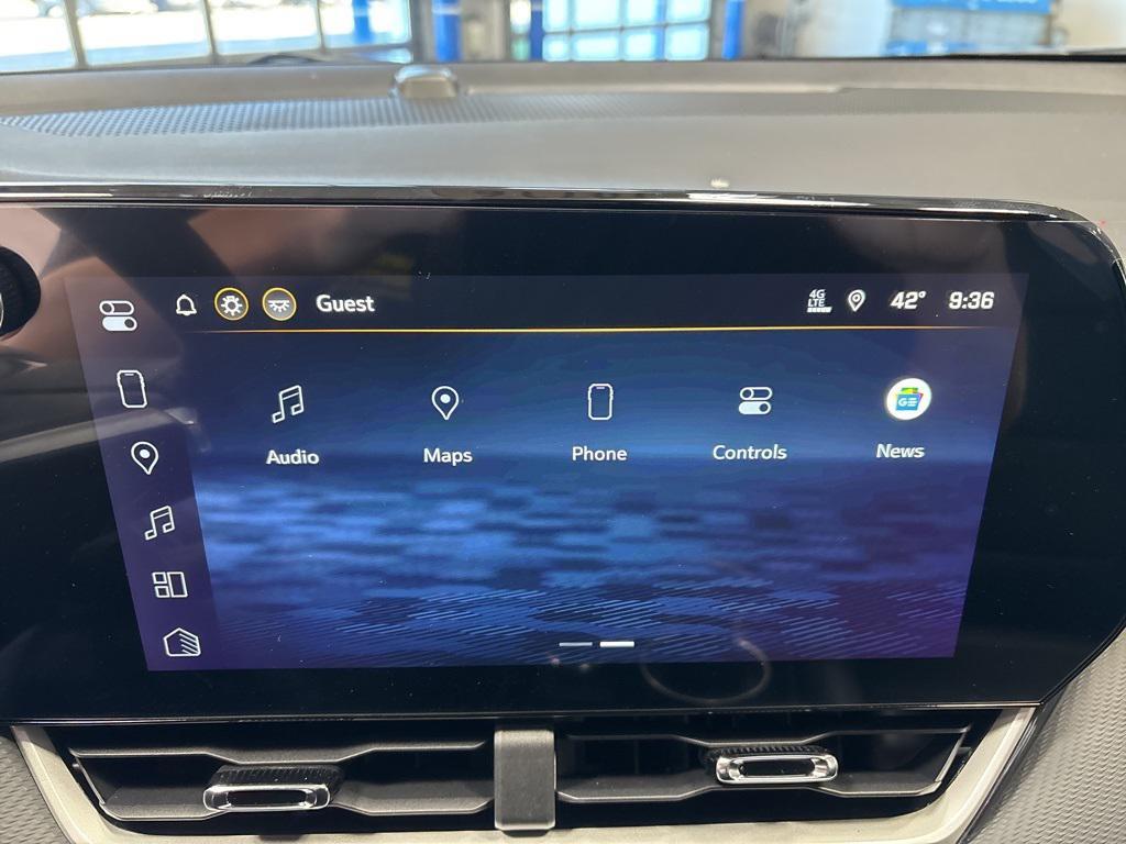 new 2026 Chevrolet Equinox car, priced at $34,545