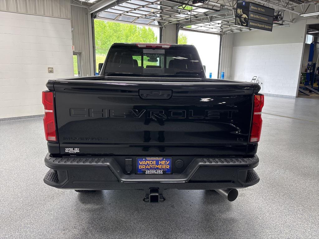 new 2025 Chevrolet Silverado 3500 car, priced at $70,629