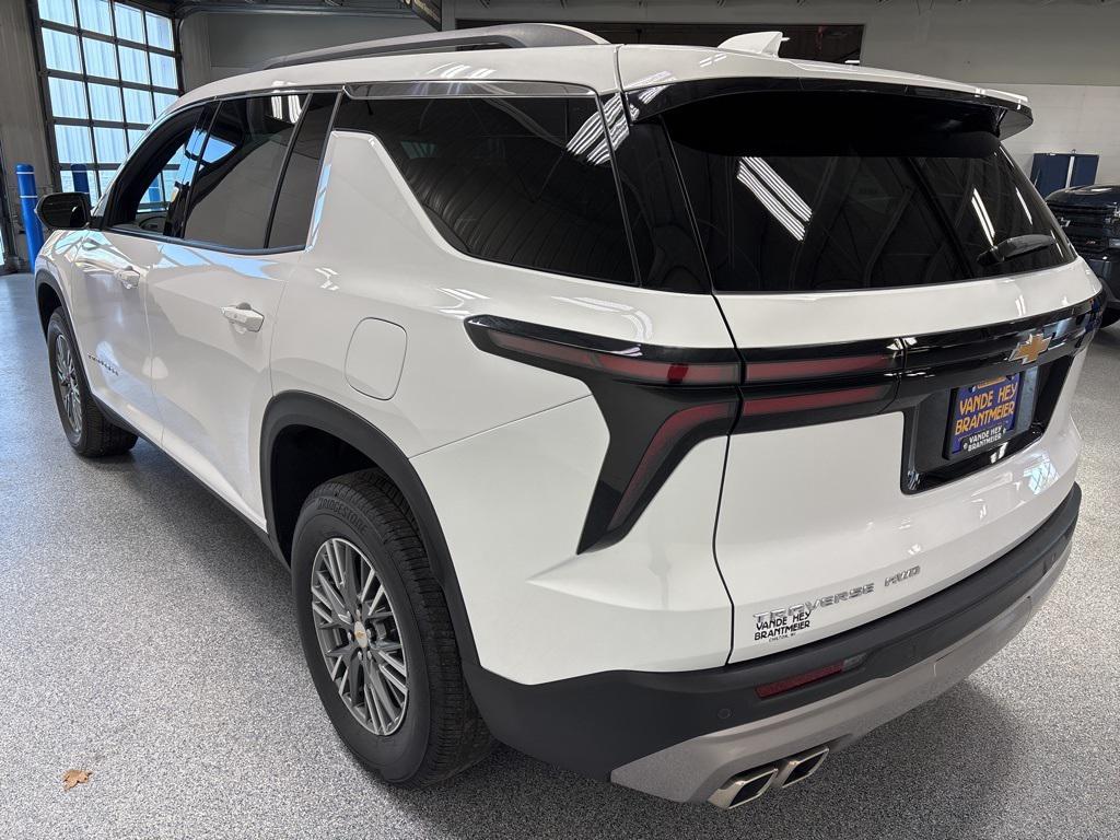 used 2025 Chevrolet Traverse car, priced at $35,991