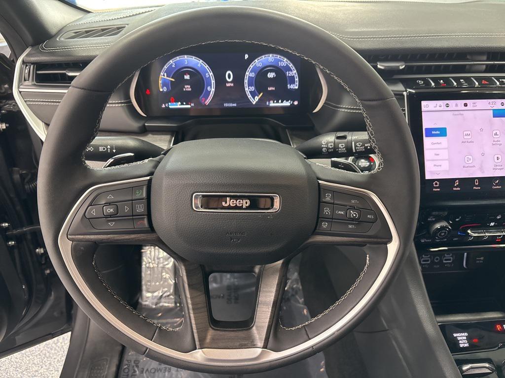 used 2024 Jeep Grand Cherokee car, priced at $36,799