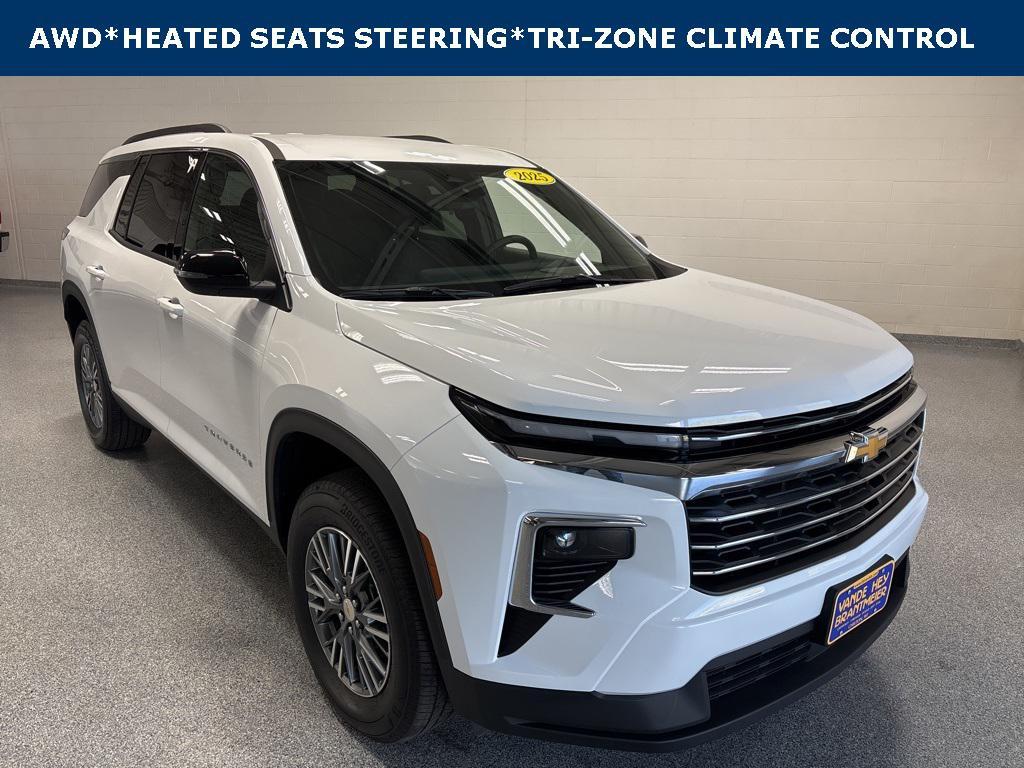used 2025 Chevrolet Traverse car, priced at $36,991