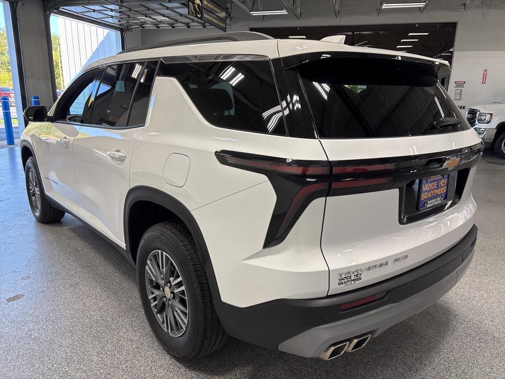 used 2025 Chevrolet Traverse car, priced at $36,991