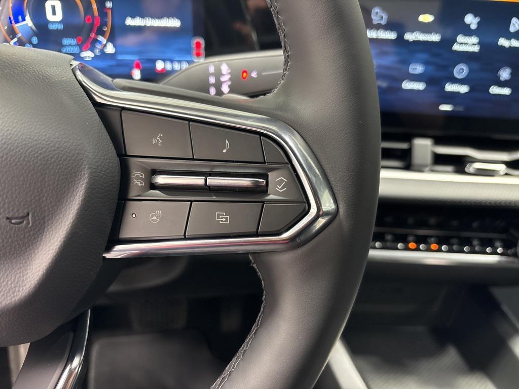 new 2026 Chevrolet Equinox car, priced at $31,985