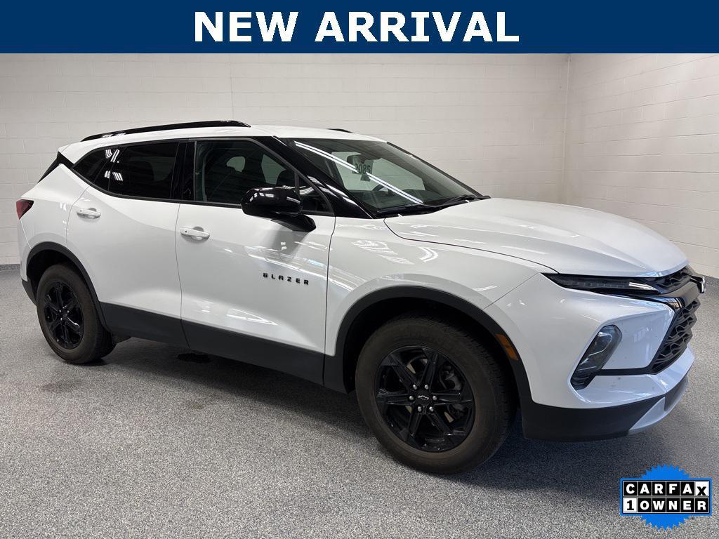 used 2024 Chevrolet Blazer car, priced at $31,998