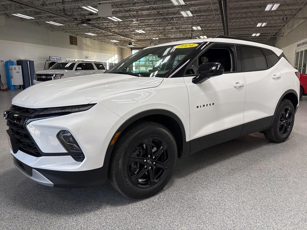 used 2024 Chevrolet Blazer car, priced at $29,991